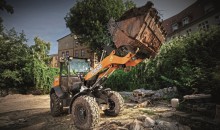 Case’s 321F wheel loader gets sensors and electrohydraulic controls