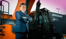 Doosan’s new excavator with 80 tonnes of class