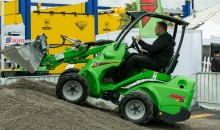 Avant Tecno introduces the e5 zero-emissions loader